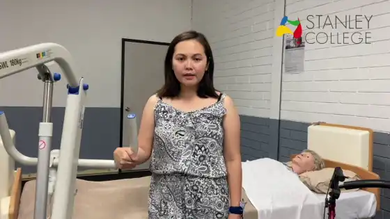 Certificado de testimonio de estudiante III Apoyo individual (envejecimiento) - Clariz June Orapa Filipinas