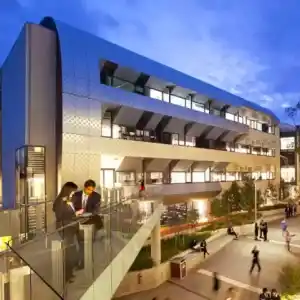 ディーキン大学奨学金